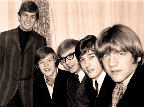 original members of herman's hermits